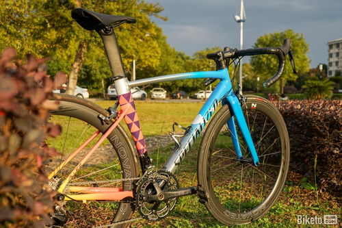 征文 當(dāng)藝術(shù)遇上自行車(chē) specialized allez紅鉤賽涂裝賞